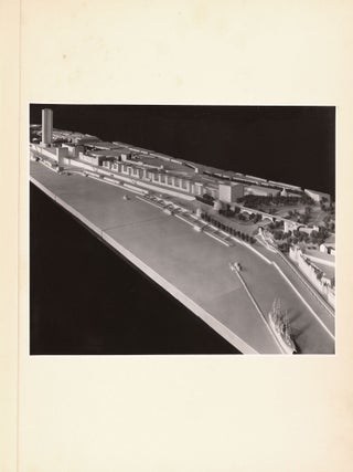 Item nr. 163832 Elbufergestaltung Hamburg. Architekt Konstanty Gutschow. Konstanty GUTSCHOW