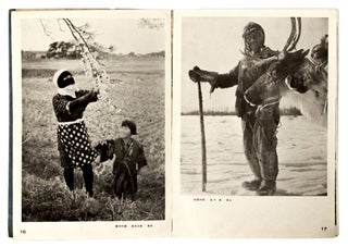 Nihon shashin nenkan. The Japan Photographic Annual.